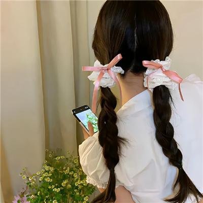 离婚当日，绝美女总裁求我娶她